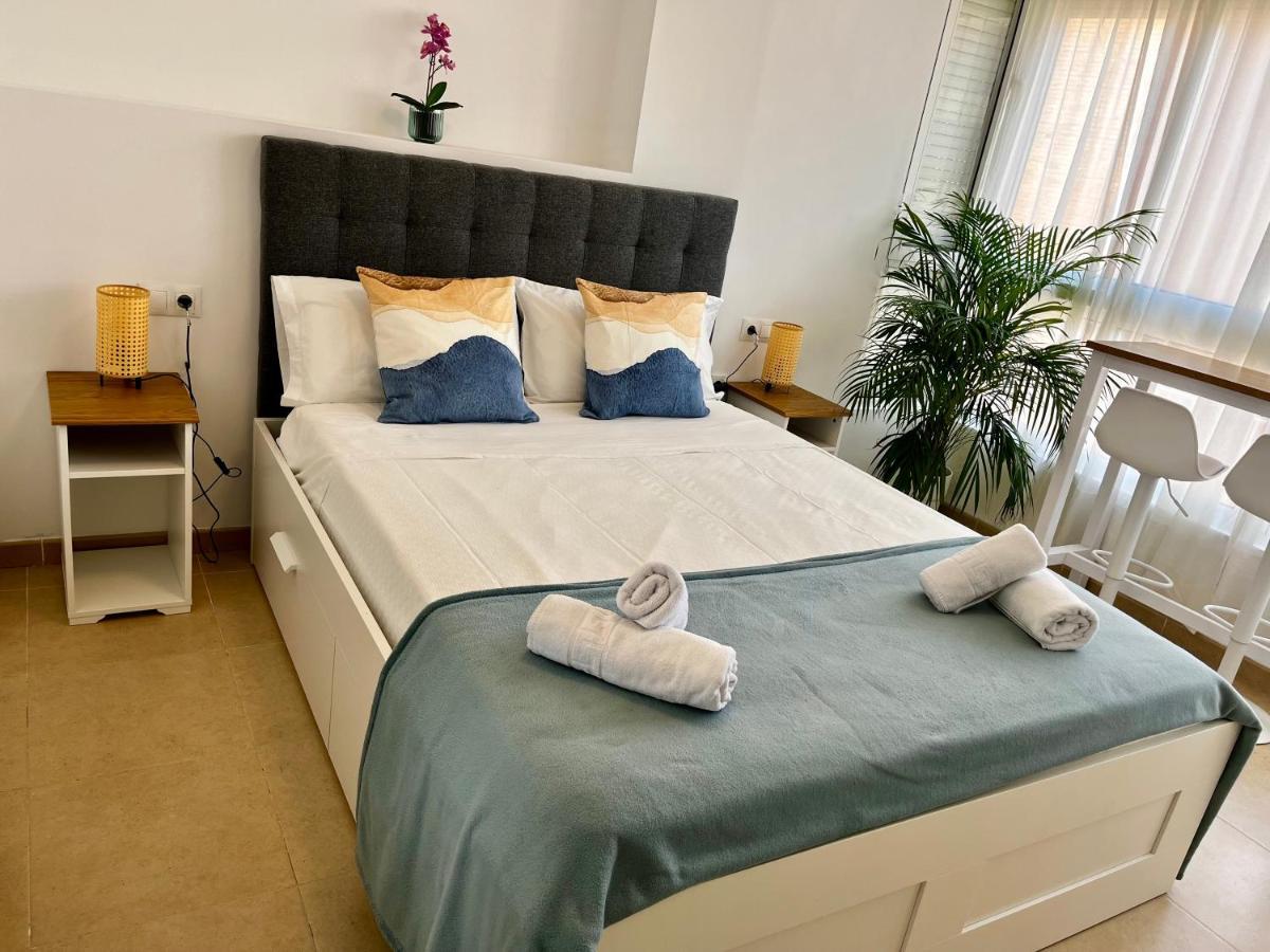 Small Apartament By The Sea Malaga Exterior photo